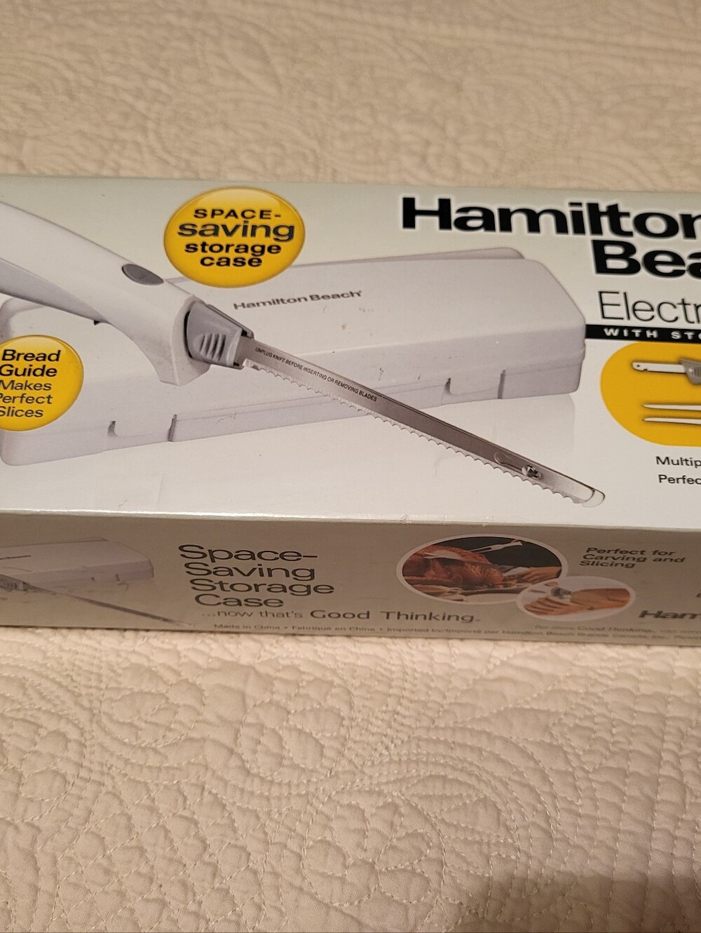 Hamilton Beach White Electric Carving Knife with Serrated Blade